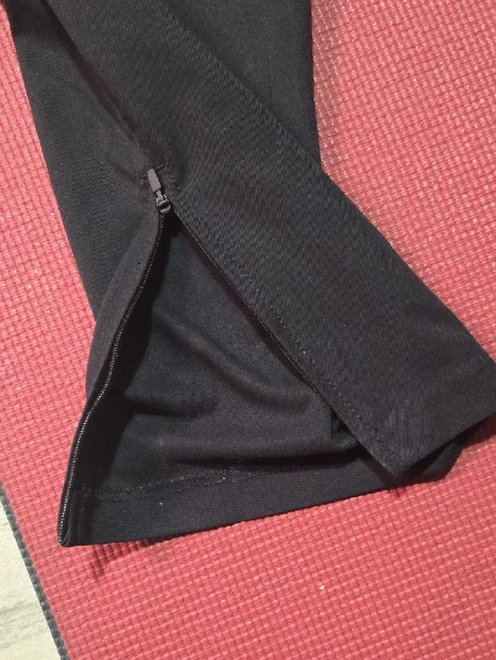 Black Men’s Capri - Banana Republic BR Standard - Picture 7 of 8